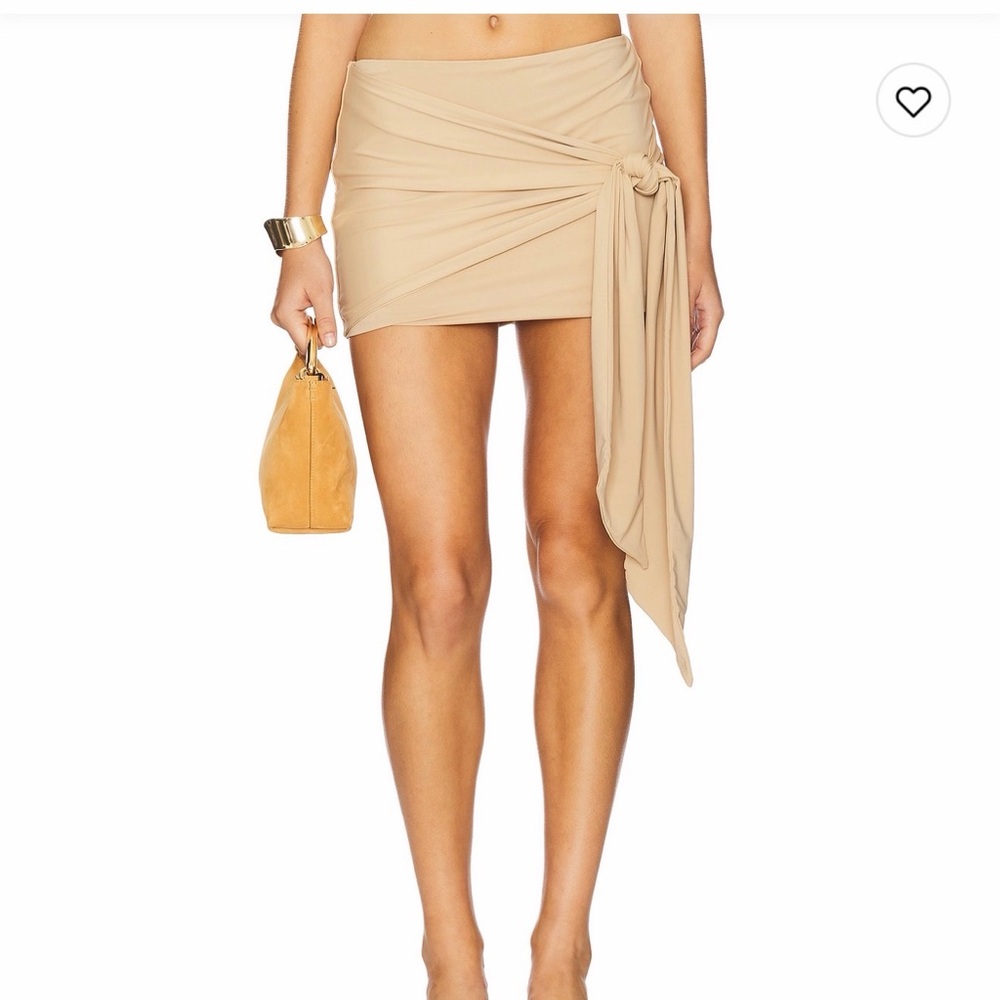 Elegant Tan Women's Skirt